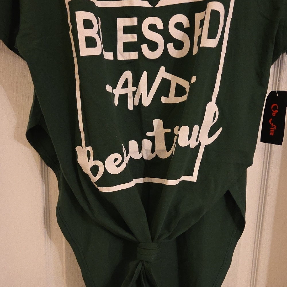 On Fire Forest Green 'Blessed and Beautiful' Tee - Picture 5 of 11